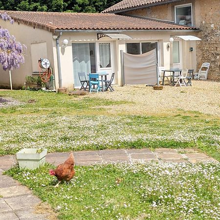 Bel Appartement T2 Climatise Avec Piscine Poitiers-Futuroscope-Creps De Poitiers Vouneuil-sous-Biard ภายนอก รูปภาพ