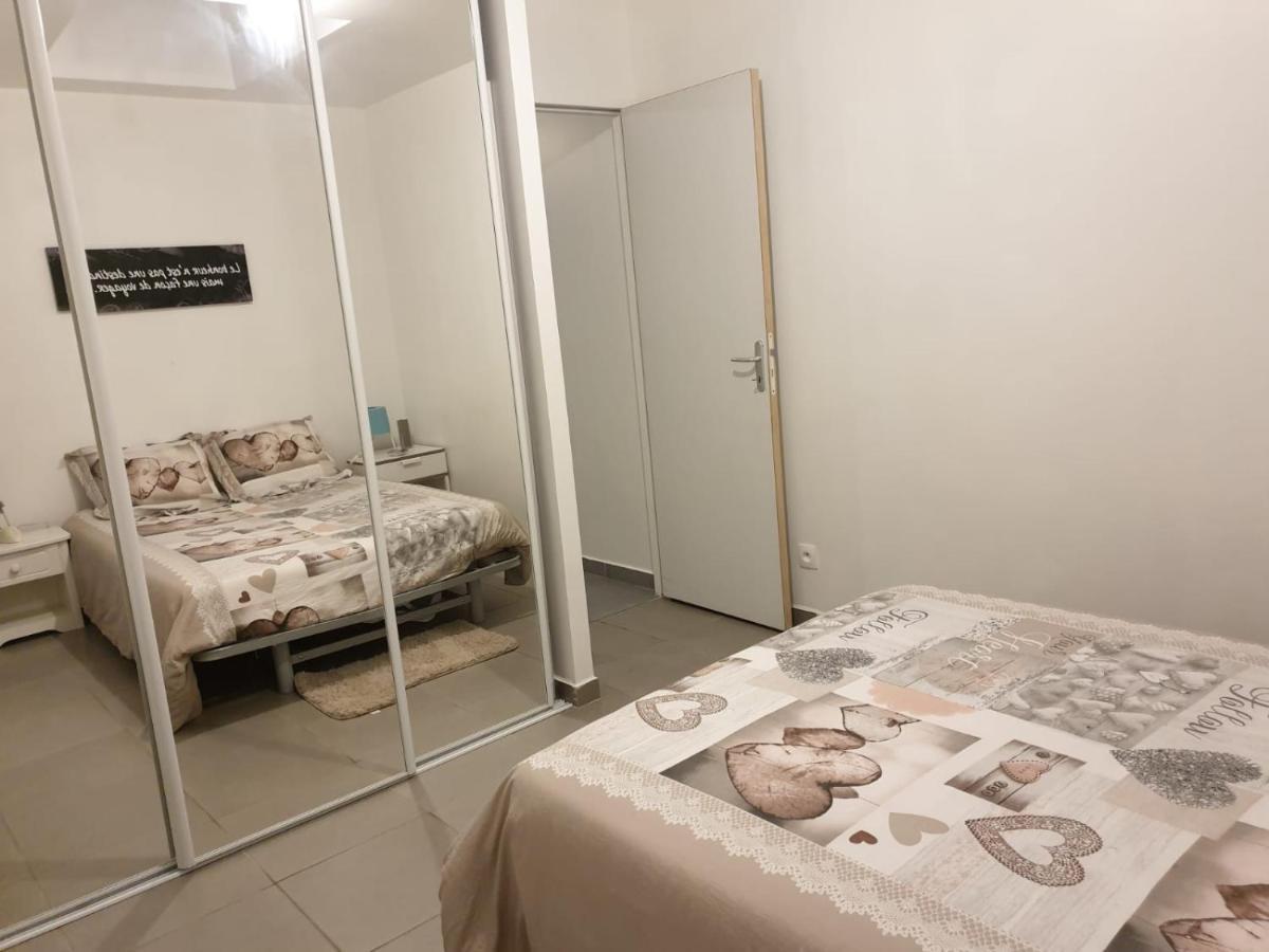 Bel Appartement T2 Climatise Avec Piscine Poitiers-Futuroscope-Creps De Poitiers Vouneuil-sous-Biard ภายนอก รูปภาพ