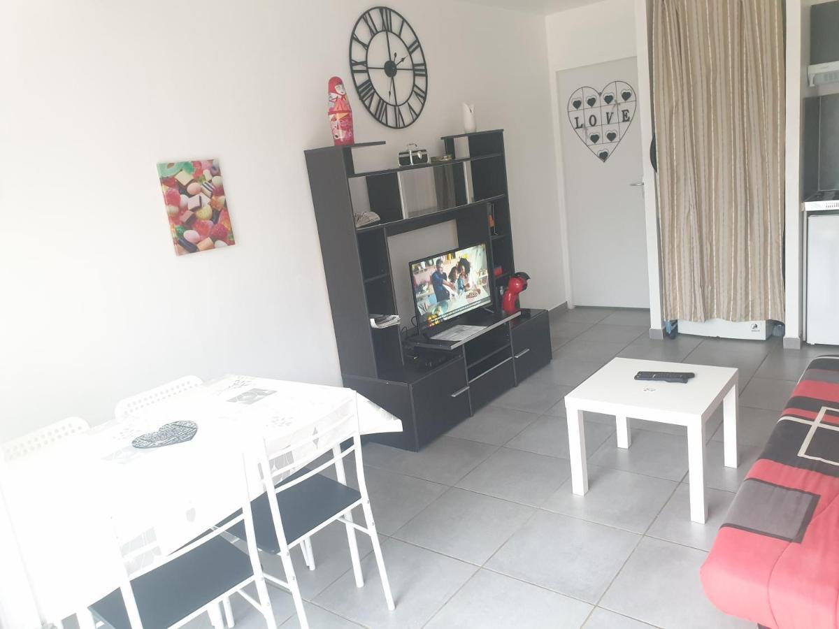Bel Appartement T2 Climatise Avec Piscine Poitiers-Futuroscope-Creps De Poitiers Vouneuil-sous-Biard ภายนอก รูปภาพ